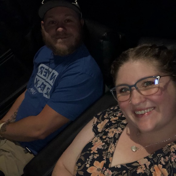 Meet your Posher, Alicia - Picture 2 of 3